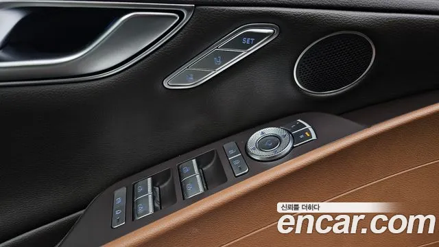 Genesis G80 — фото 30