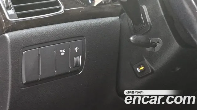 Hyundai Genesis — фото 13