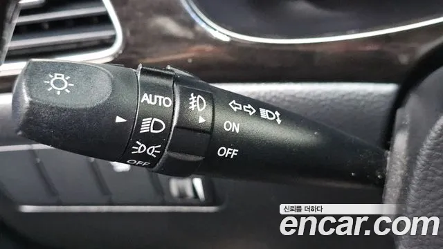 Hyundai Genesis — фото 20