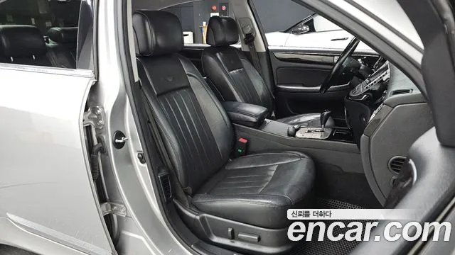 Hyundai Genesis — фото 26