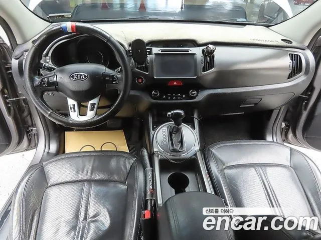 Kia Sportage — фото 6