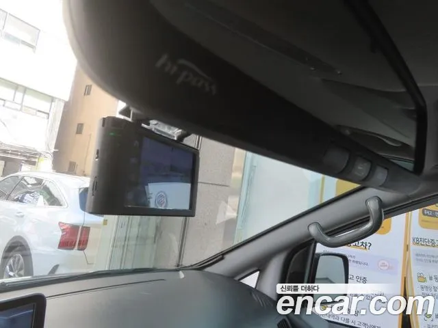 Hyundai Starex — фото 11