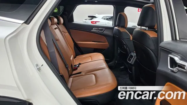 Kia Sportage — фото 11