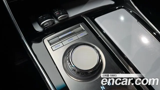 Genesis GV80 — фото 18