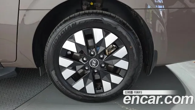 Hyundai Staria — фото 21