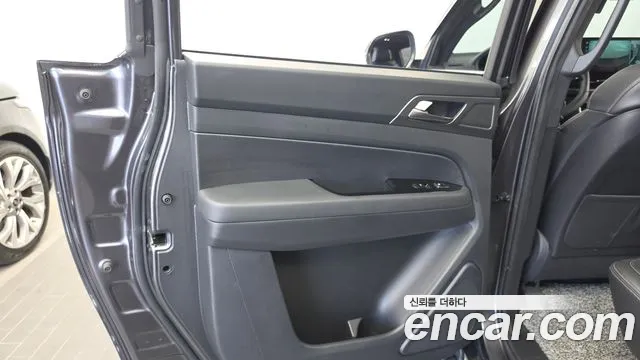 KG_Mobility_Ssangyong Rexton — фото 25