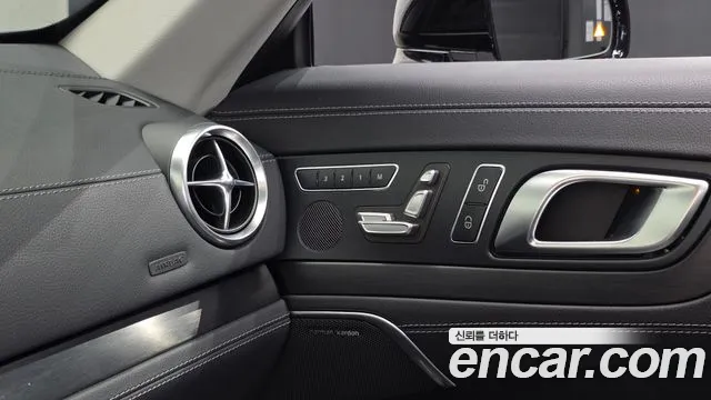 Mercedes-Benz SL-Class — фото 18