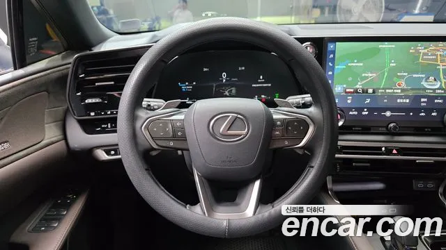 Lexus RX — фото 13