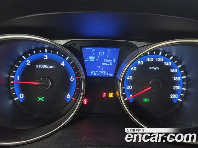 Hyundai Tucson — фото 12