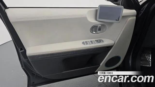 Hyundai Ioniq 5 — фото 24