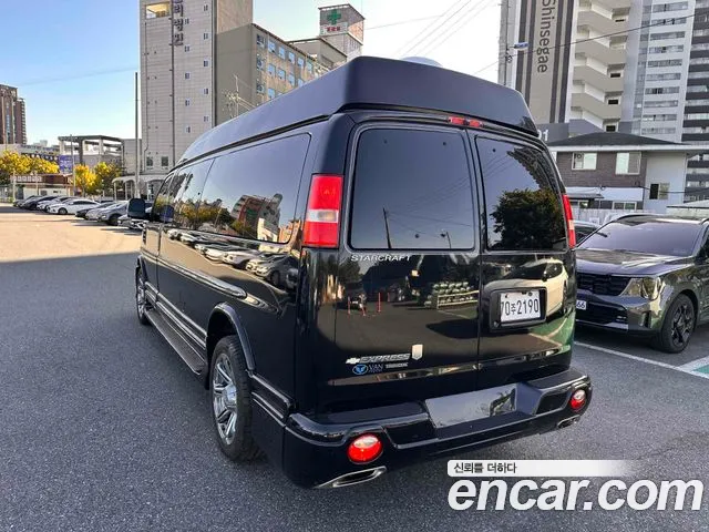 Chevrolet Express Van — фото 2