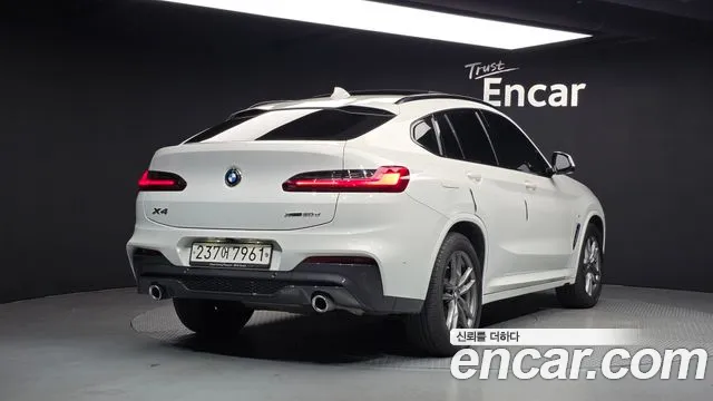 BMW X4 — фото 2