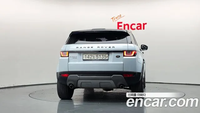 Land Rover Range Rover Evoque — фото 4
