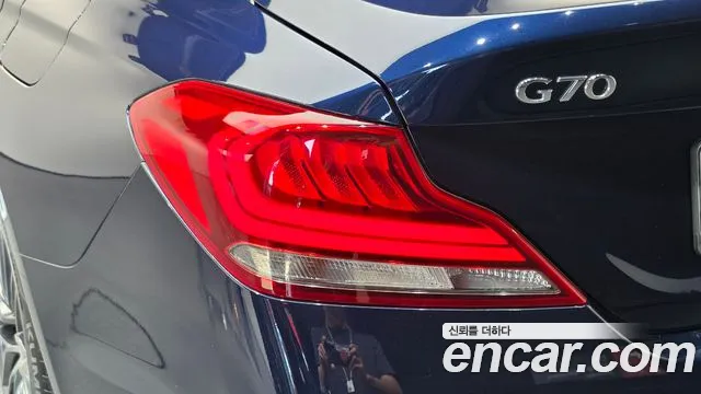 Genesis G70 — фото 23