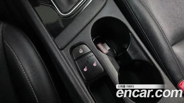 Kia Niro — фото 19