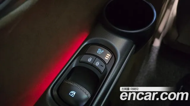 Genesis GV60 — фото 17