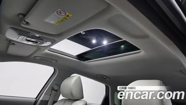 Hyundai Nexo — фото 19