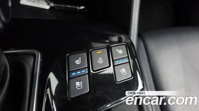 Kia Sportage — фото 15