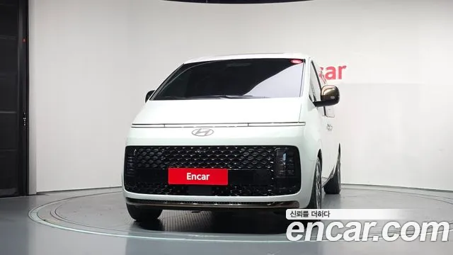 Hyundai Staria — фото 3
