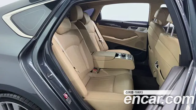 Genesis G80 — фото 10