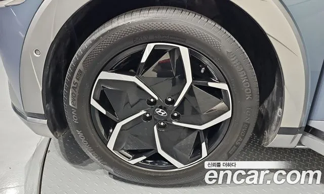 Hyundai Ioniq 5 — фото 4
