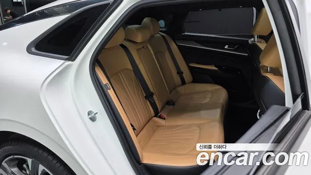 Kia K5 — фото 11