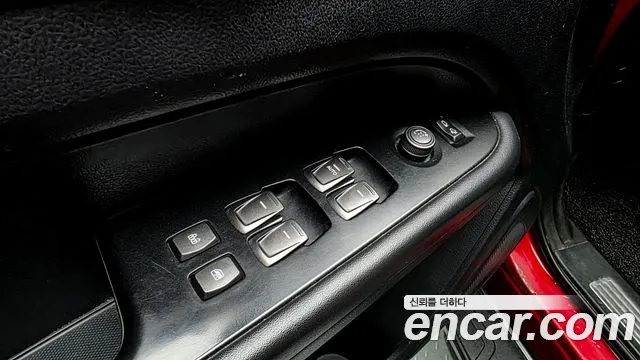 KG_Mobility_Ssangyong Rexton — фото 17
