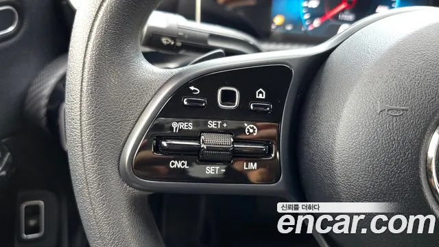 Mercedes-Benz A-Class — фото 16