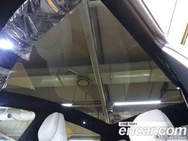 Tesla Model Y — фото 18
