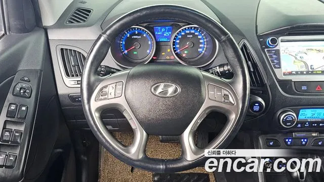 Hyundai Tucson — фото 14