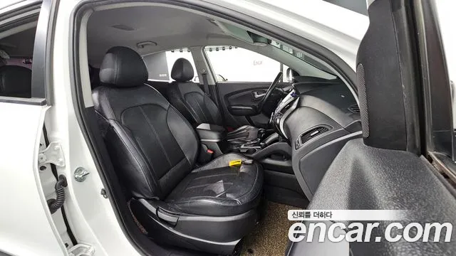 Hyundai Tucson — фото 26