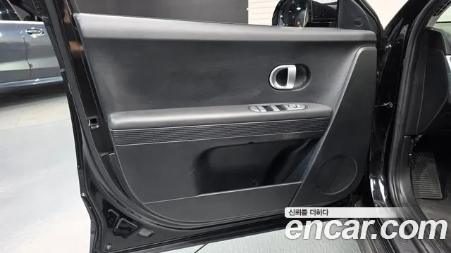 Hyundai Ioniq 5 — фото 24