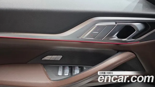 BMW i4 — фото 20