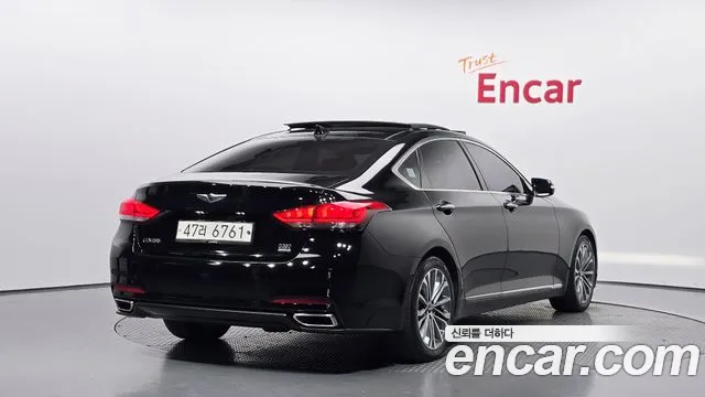 Hyundai Genesis — фото 2