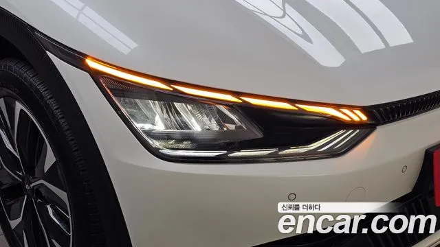 Kia EV6 — фото 22