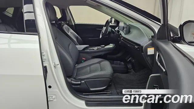 Kia EV6 — фото 26