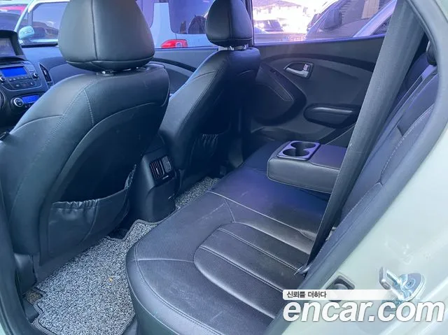 Hyundai Tucson — фото 18