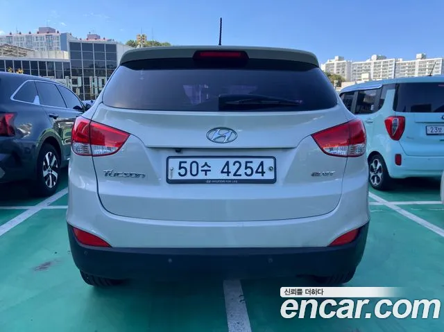 Hyundai Tucson — фото 4