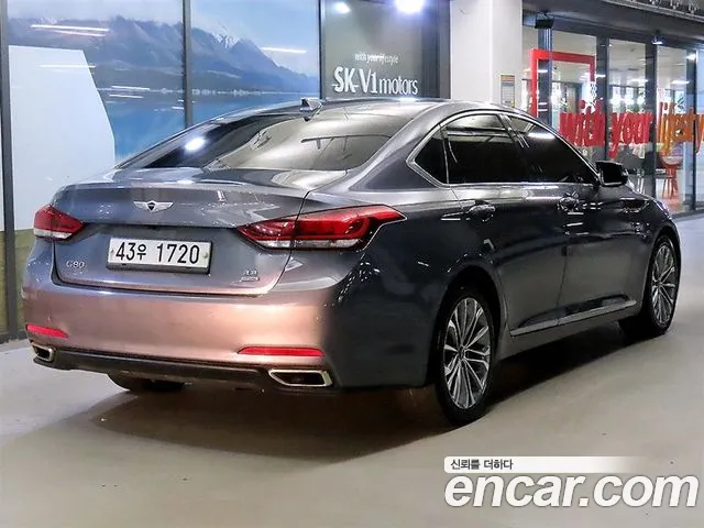 Hyundai Genesis — фото 2