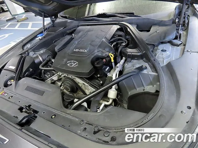 Hyundai Genesis — фото 6