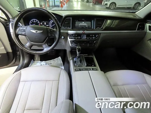Hyundai Genesis — фото 10
