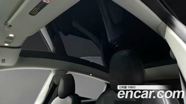 Tesla Model Y — фото 19