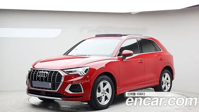 Audi Q3 — фото 1
