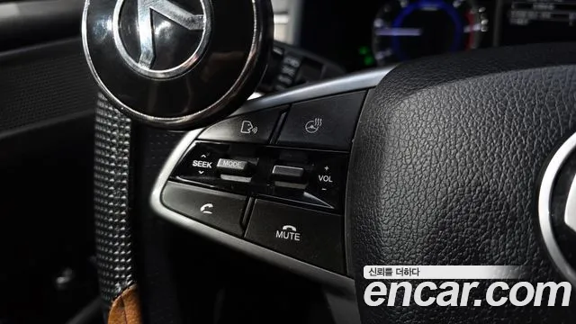 KG_Mobility_Ssangyong Rexton — фото 19