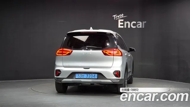 Kia Niro — фото 4