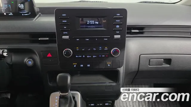 Hyundai Staria — фото 30