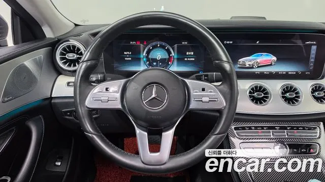Mercedes-Benz CLS-Class — фото 14
