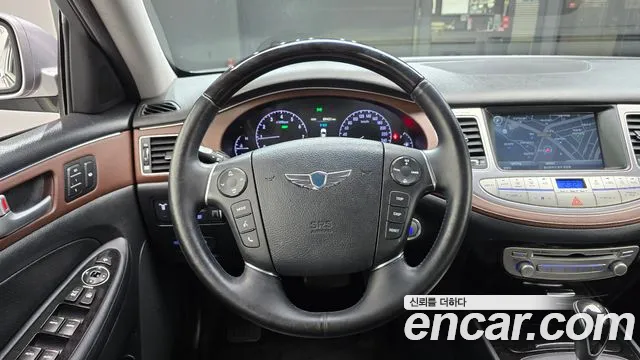 Hyundai Genesis — фото 13