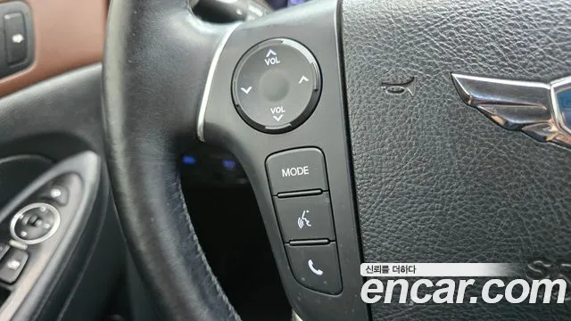 Hyundai Genesis — фото 19