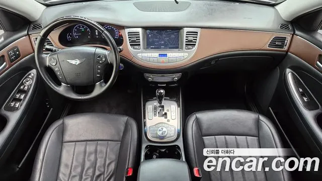 Hyundai Genesis — фото 7